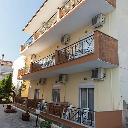 Oscar Aparthotel *