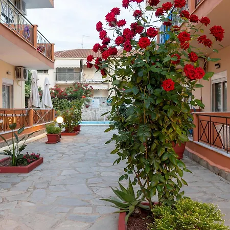 Aparthotel Oscar 4*