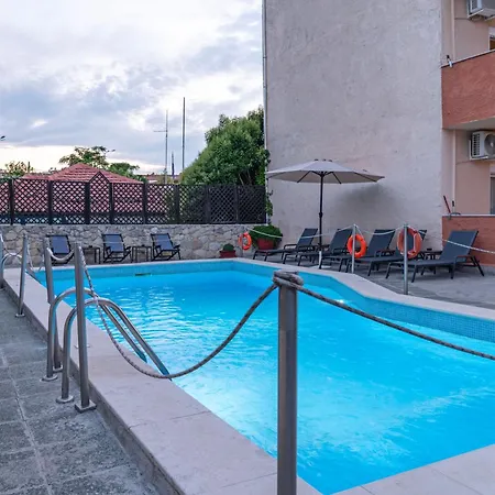 Lejlighedshotel Oscar Kallithea (Chalkidiki)